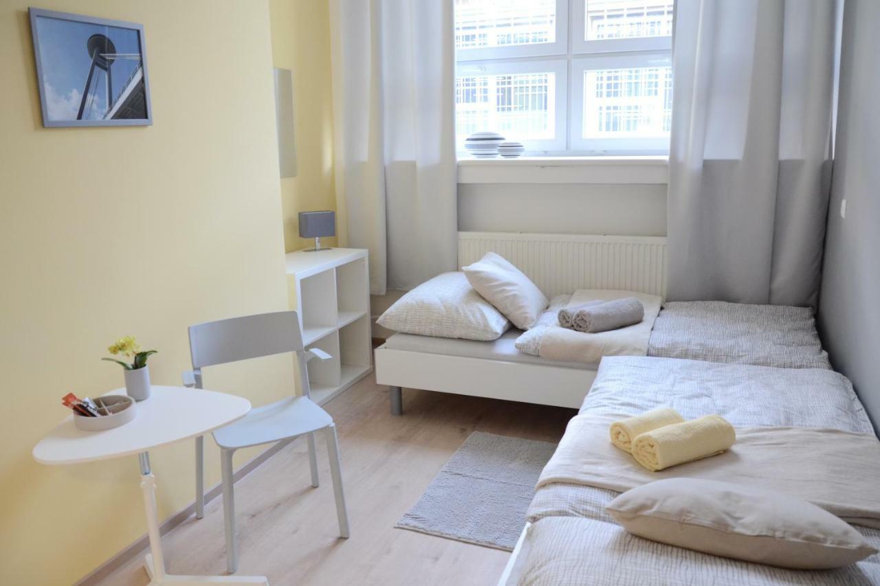 Hostel Bratislava Exteriör bild