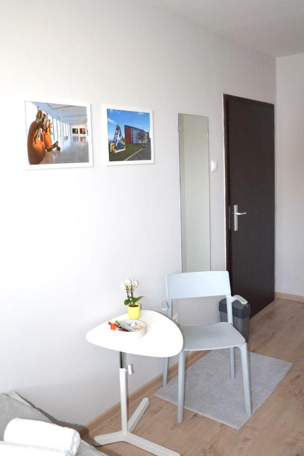 Hostel Bratislava Exteriör bild