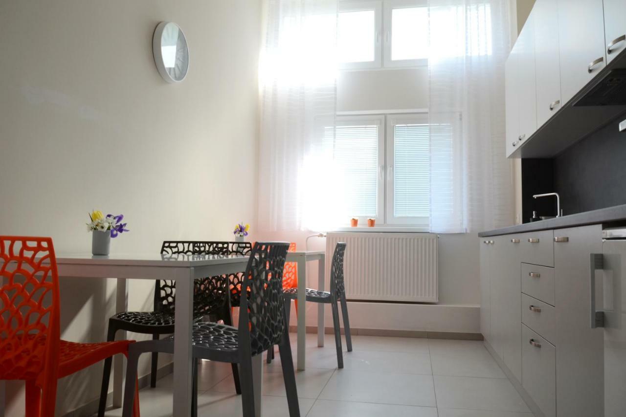Hostel Bratislava Exteriör bild